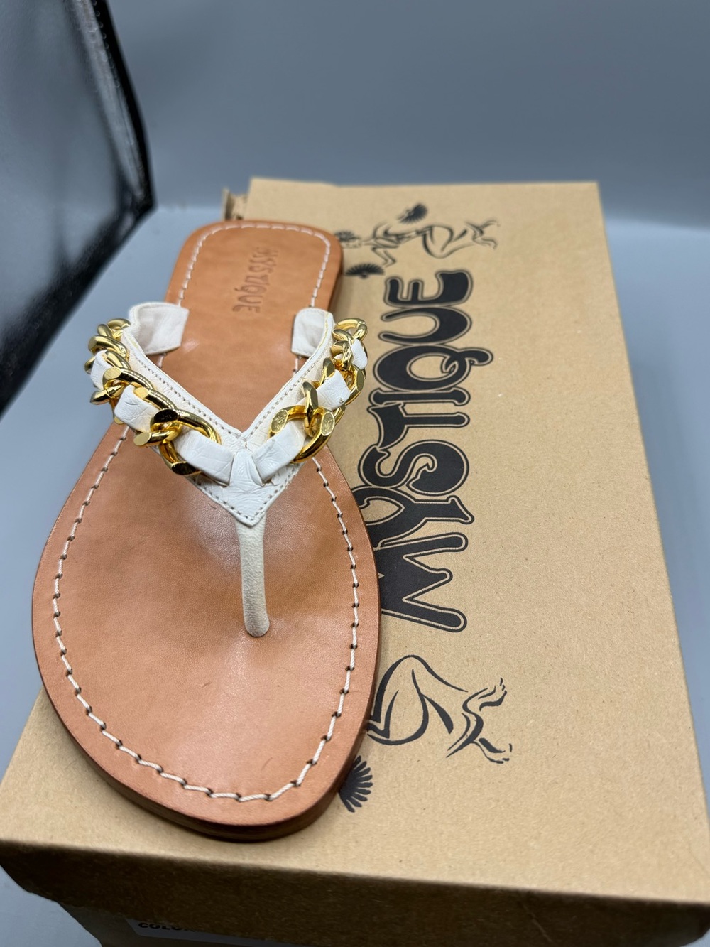 Mystique White & Gold Women's Chain Thong Sandal - Picture 2 of 3